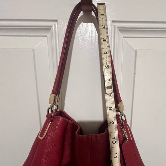 VTG Coach Purse Madison Phoebe Red Pebbled Leather Hobo Shoulder Bag Large Y2K - Picture 8 of 16